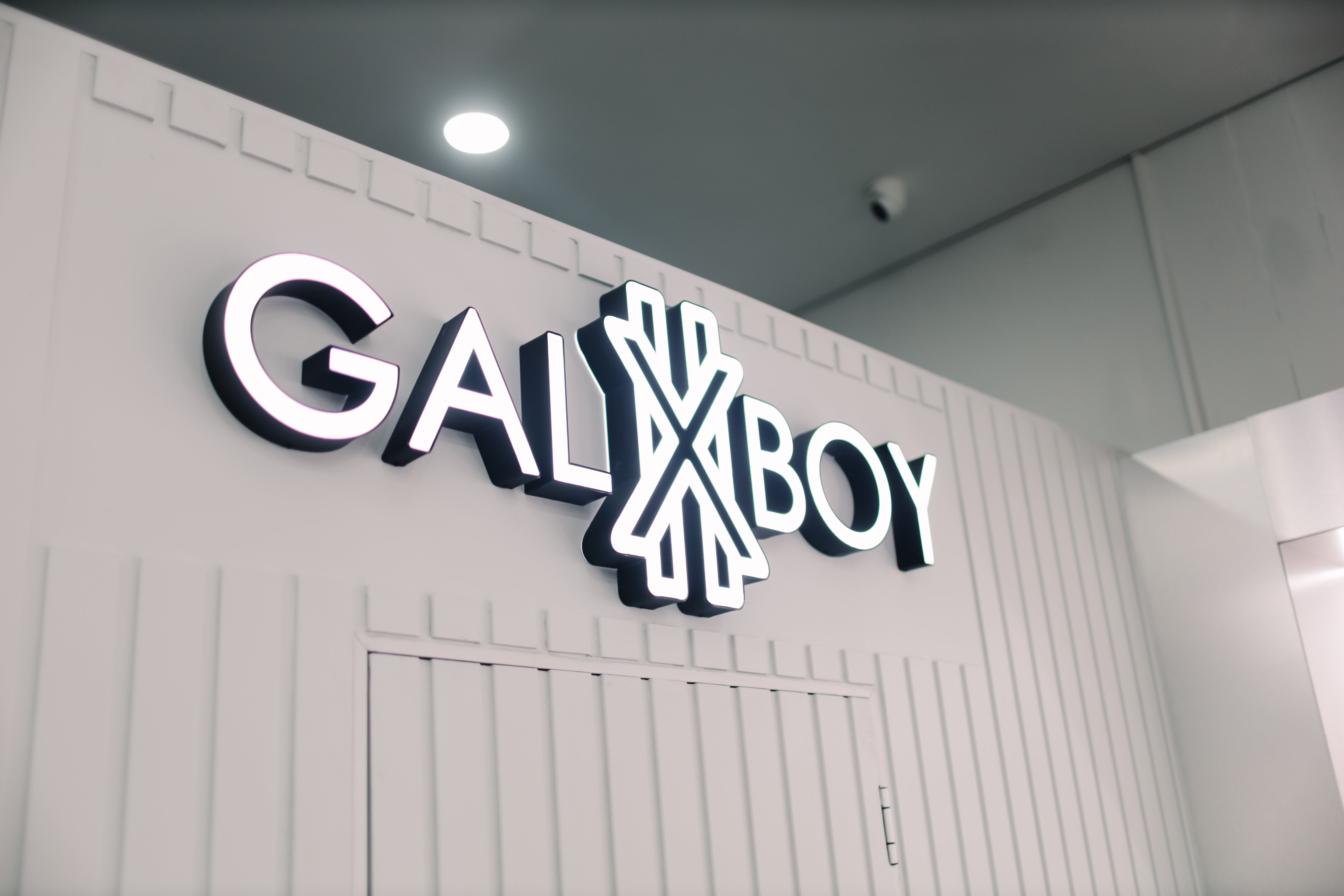 ): Where To Buy Local Hip-hop Clothing in Pretoria