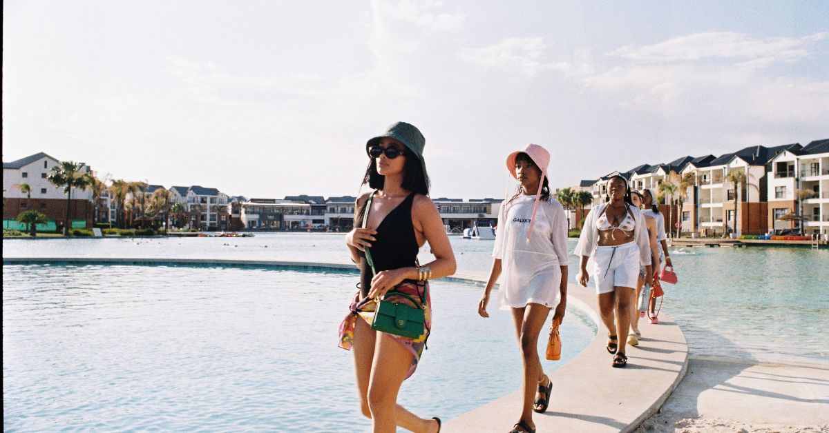 Colored Bucket Hats For Summer Styling