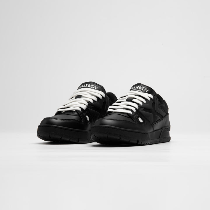 012 TRAINER